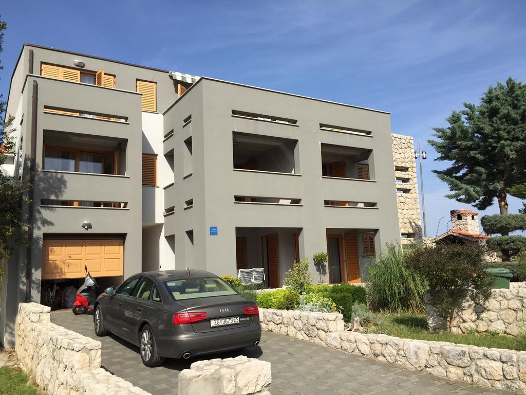 Apartments Smiljanic Tribunj  Exterior photo