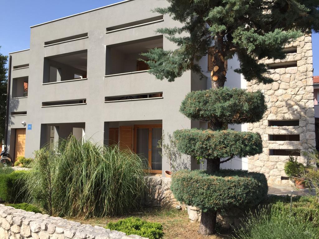 Apartments Smiljanic Tribunj  Exterior photo
